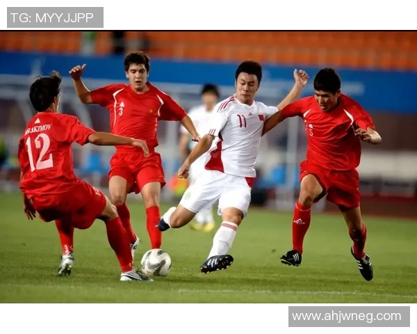 北京足球队逆袭之路：从低谷到巅峰的精彩旅程与奋斗故事