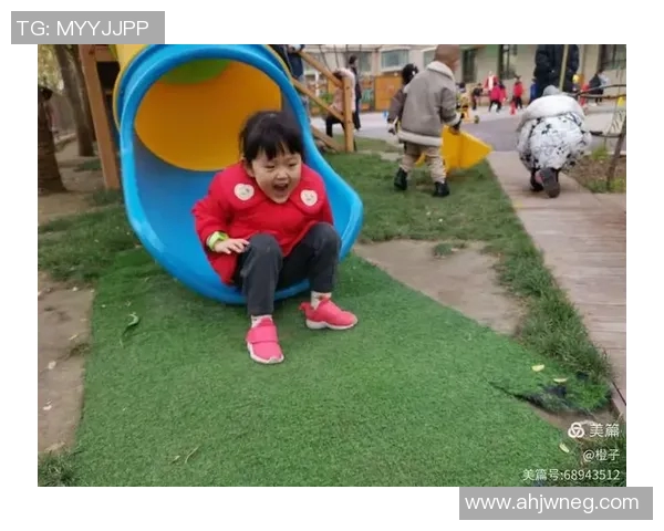 足球明星洗脚瞬间大集合让你领略他们生活中的另一面