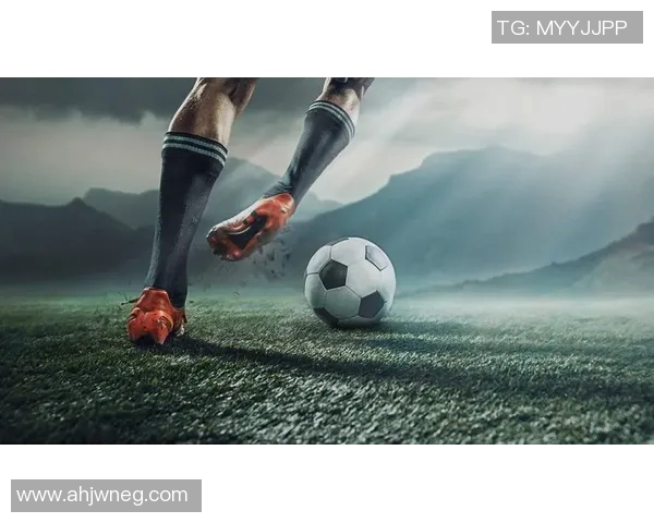 追逐梦想的绿茵传奇足球明星背后的故事与荣耀